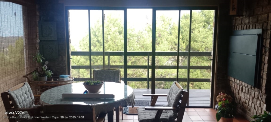 6 Bedroom Property for Sale in Groot Brakrivier Central Western Cape